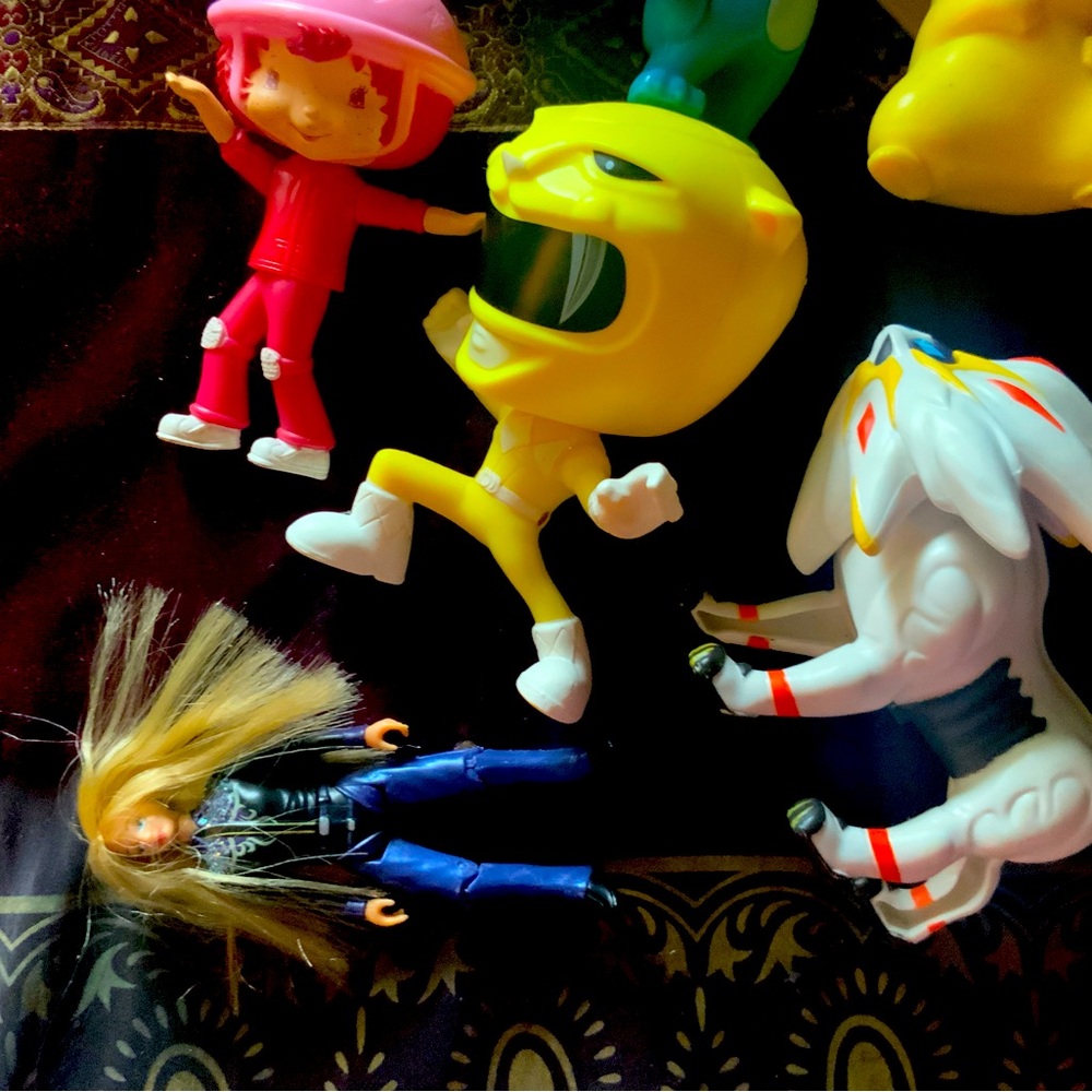 Toys aminated children’s figures lot